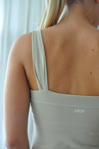 Grace Square tank