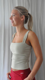 Grace Square tank