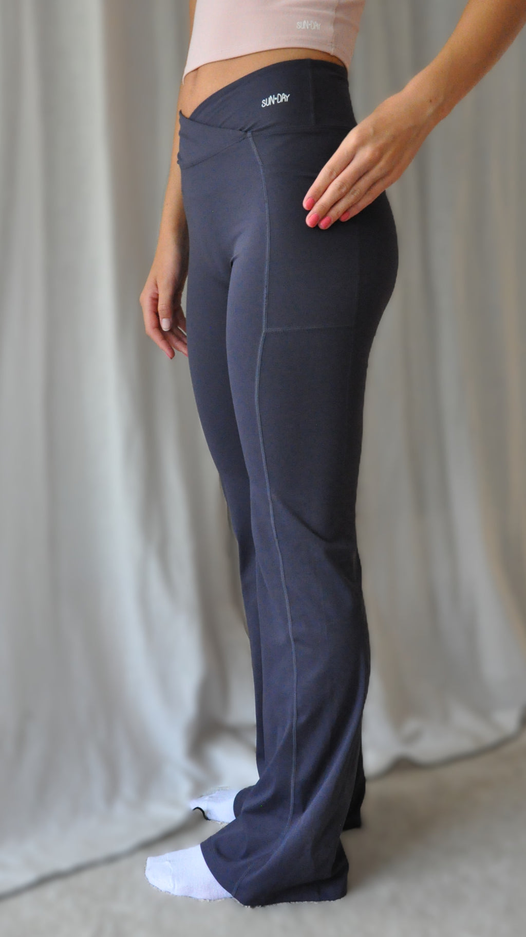 V-shape Flare Tights
